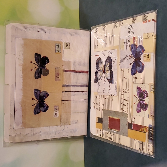 8 Butterfly themed file folders 8.5 x 11.5 2 designs NWOT Garden Whimsy Music - Picture 4 of 5